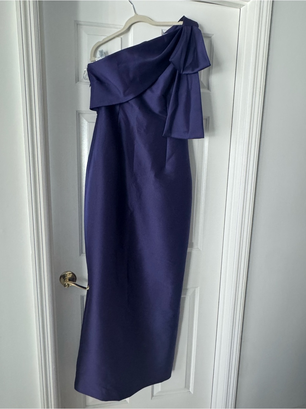Sachin + Babi NWT One-Shoulder Beautiful Deep Purple Dress with Shoulder Bow